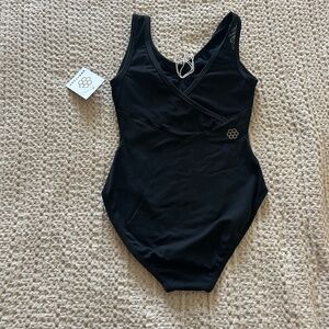 Honey Cut Official Size Youth Large Leo